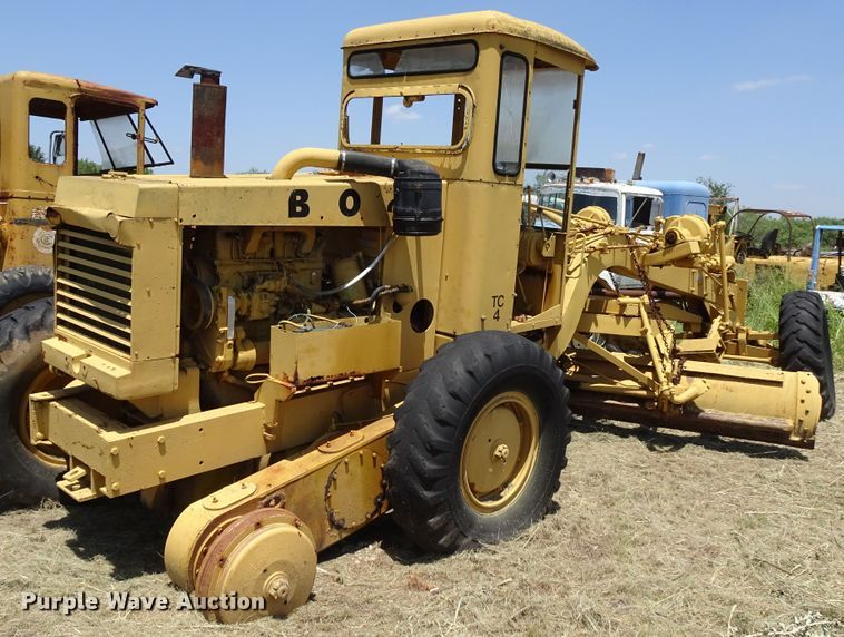 image for item GC9205 1966 Wabco NHC4C1  rigid frame motor grader