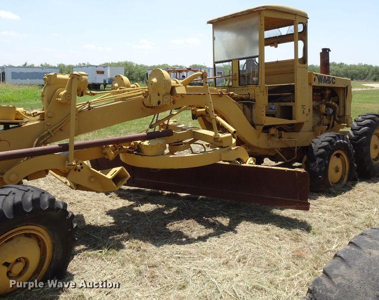 image for item GC9205 1966 Wabco NHC4C1  rigid frame motor grader