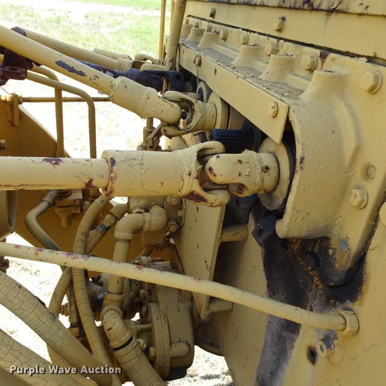 image for item GC9205 1966 Wabco NHC4C1  rigid frame motor grader