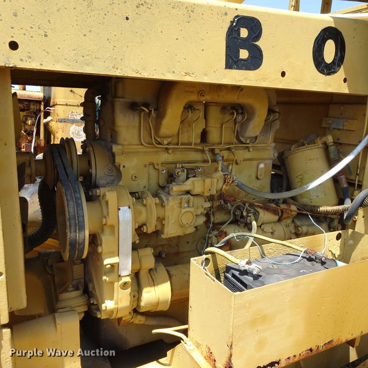 image for item GC9205 1966 Wabco NHC4C1  rigid frame motor grader