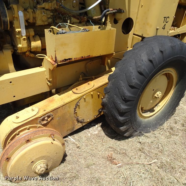 image for item GC9205 1966 Wabco NHC4C1  rigid frame motor grader