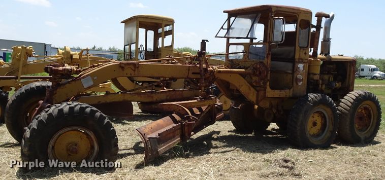 image for item GC9206 1959 Caterpillar 12  motor grader