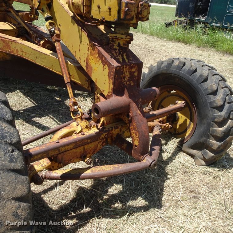 image for item GC9206 1959 Caterpillar 12  motor grader
