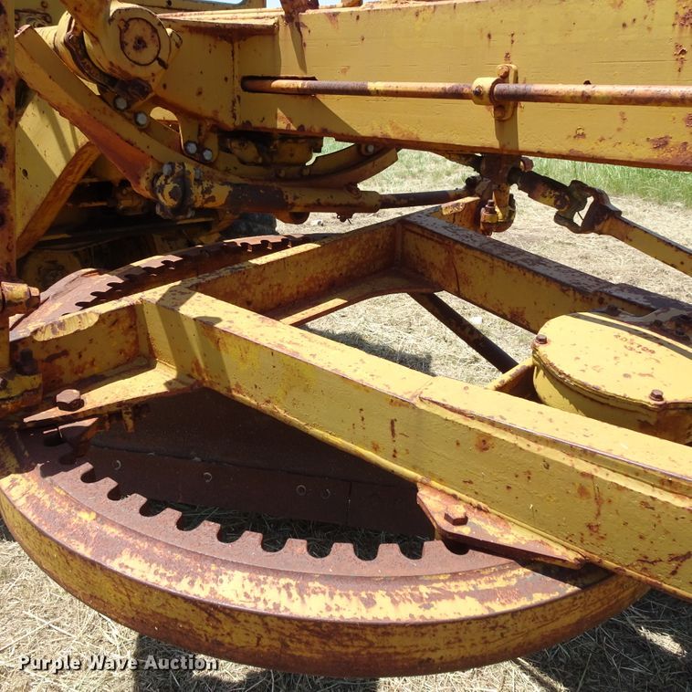 image for item GC9206 1959 Caterpillar 12  motor grader