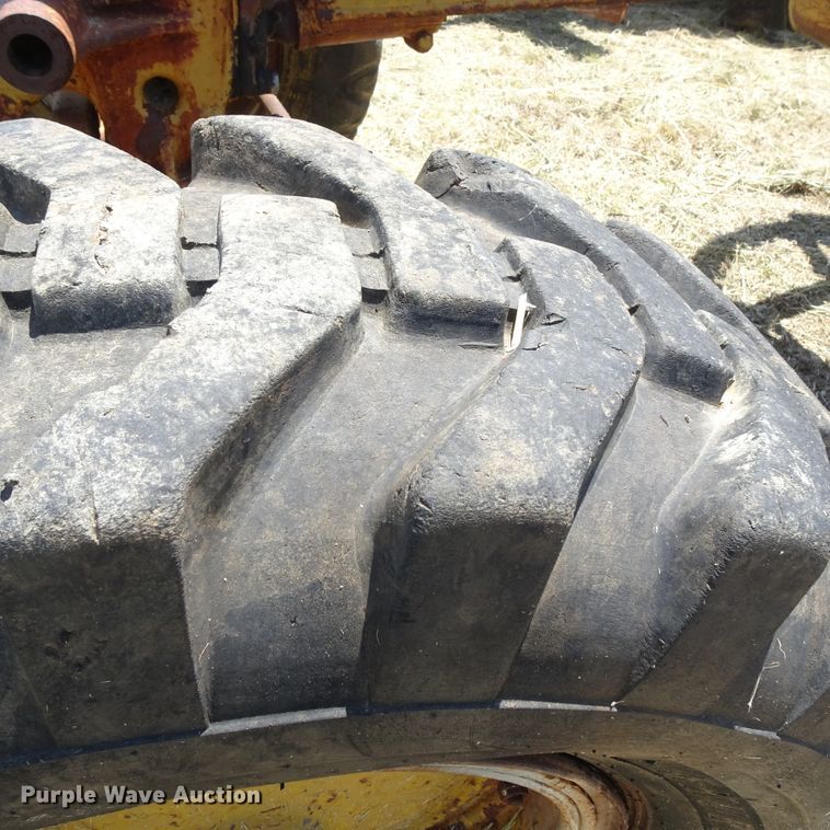 image for item GC9206 1959 Caterpillar 12  motor grader