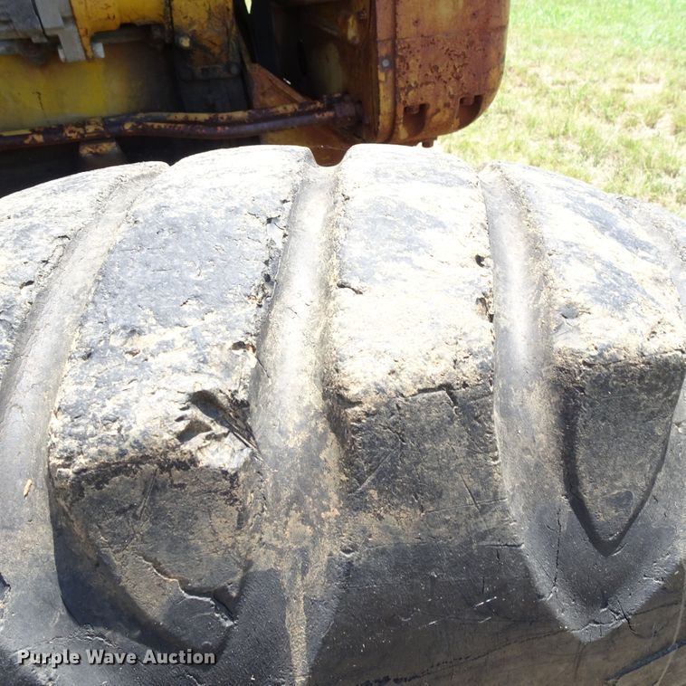 image for item GC9206 1959 Caterpillar 12  motor grader