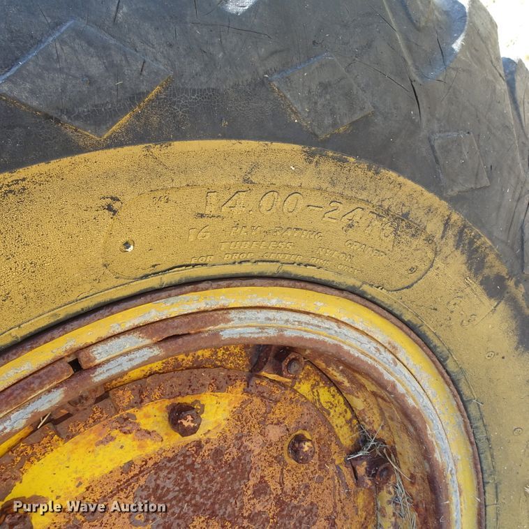 image for item GC9206 1959 Caterpillar 12  motor grader