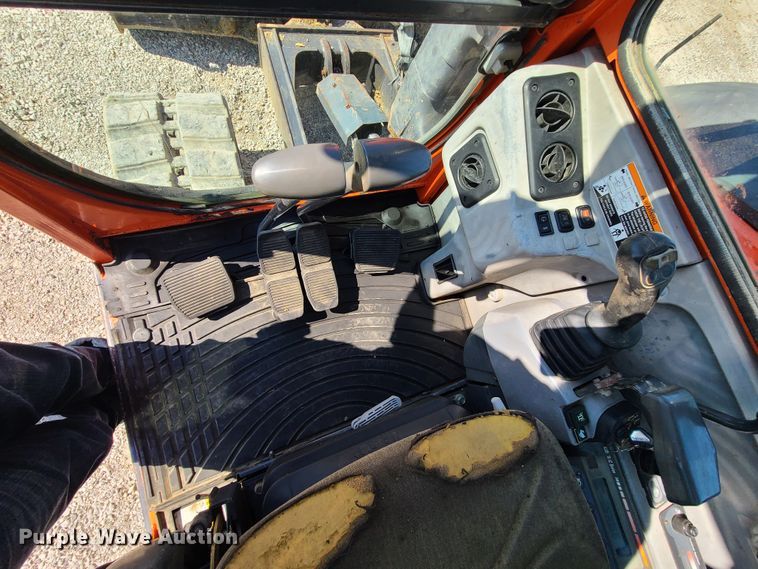 image for item GO9304 2008 Kubota KX080-3  mini excavator