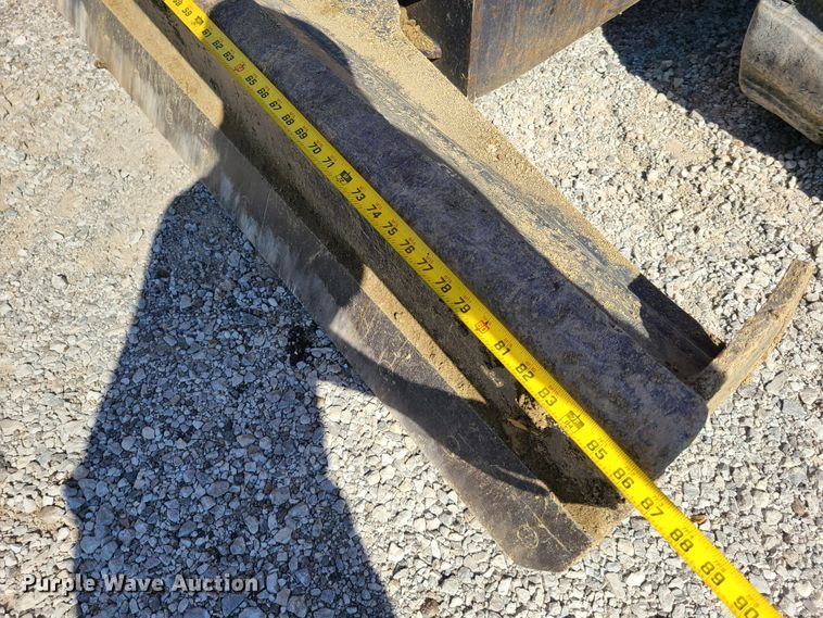 image for item GO9304 2008 Kubota KX080-3  mini excavator