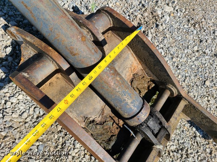 image for item GO9304 2008 Kubota KX080-3  mini excavator