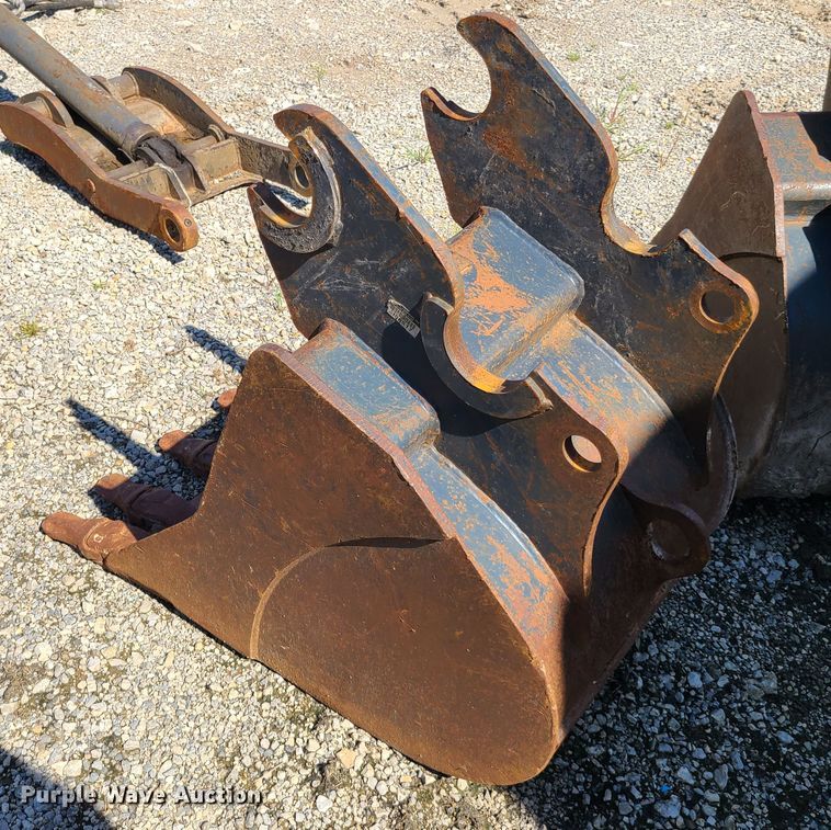 image for item GO9304 2008 Kubota KX080-3  mini excavator