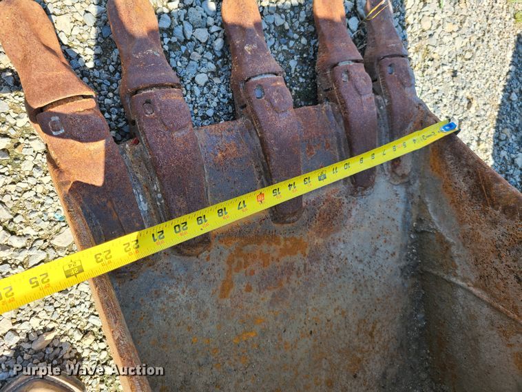 image for item GO9304 2008 Kubota KX080-3  mini excavator