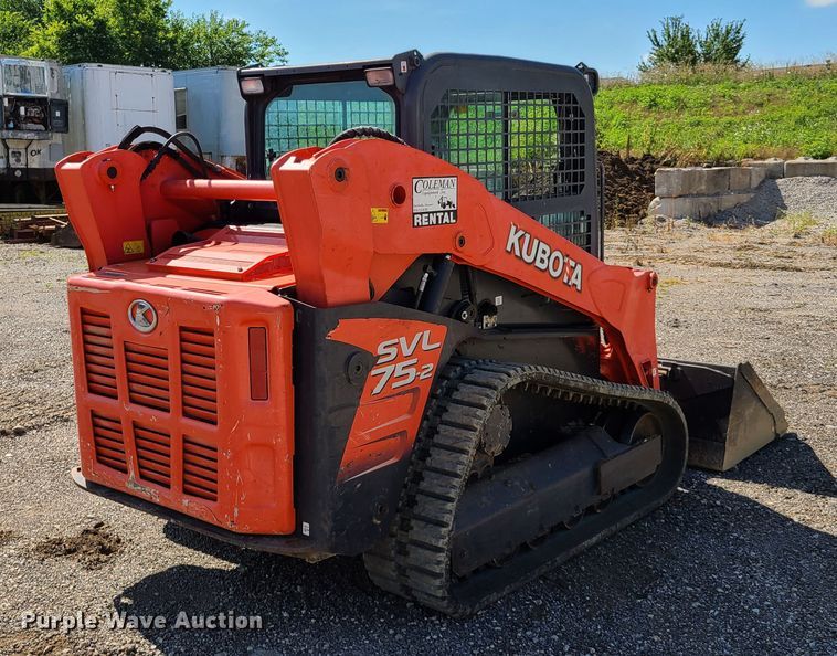 image for item GO9305 2014 Kubota SVL75-2  tracked skid steer loader