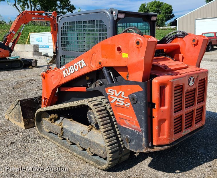 image for item GO9305 2014 Kubota SVL75-2  tracked skid steer loader