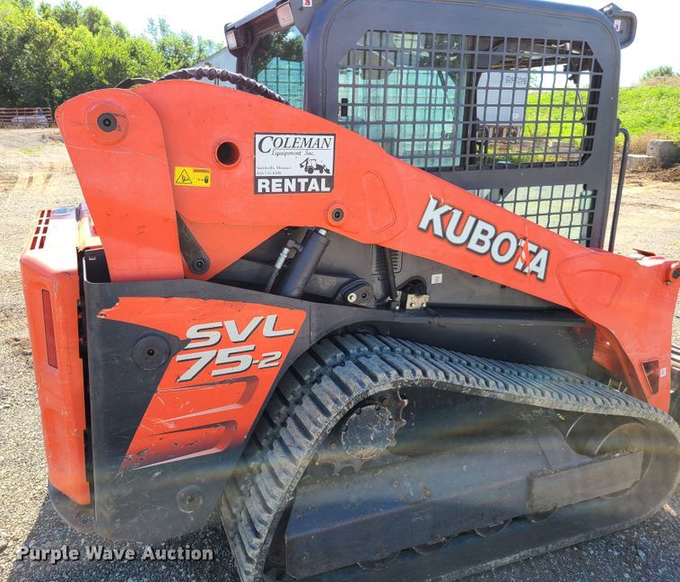 image for item GO9305 2014 Kubota SVL75-2  tracked skid steer loader