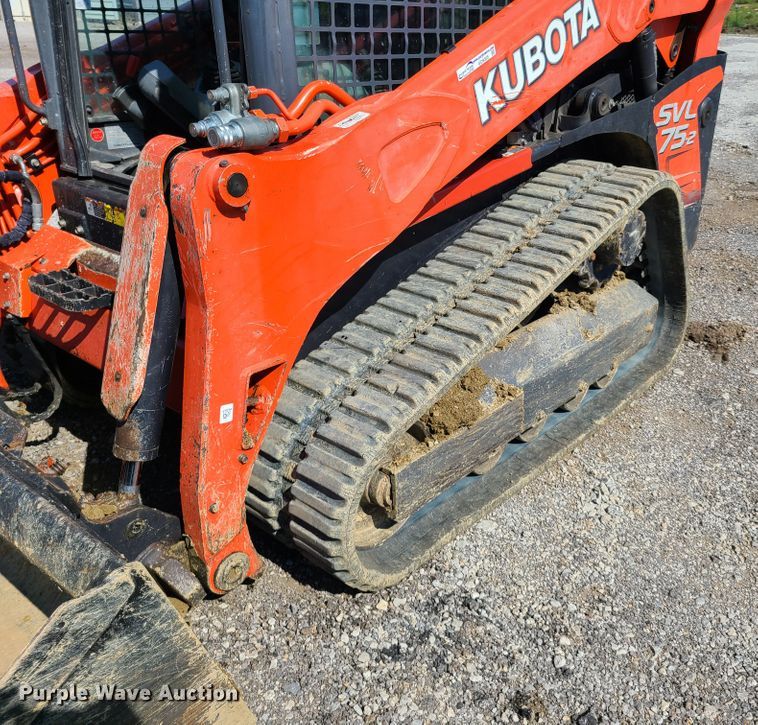 image for item GO9305 2014 Kubota SVL75-2  tracked skid steer loader