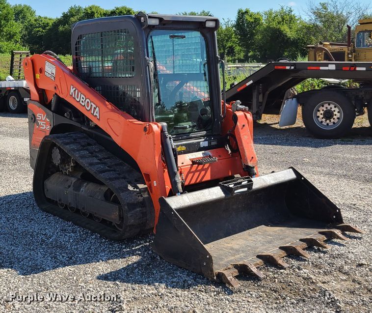 image for item GO9306 2016 Kubota SVL75-2  tracked skid steer loader