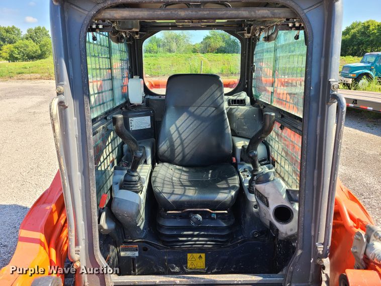 image for item GO9306 2016 Kubota SVL75-2  tracked skid steer loader