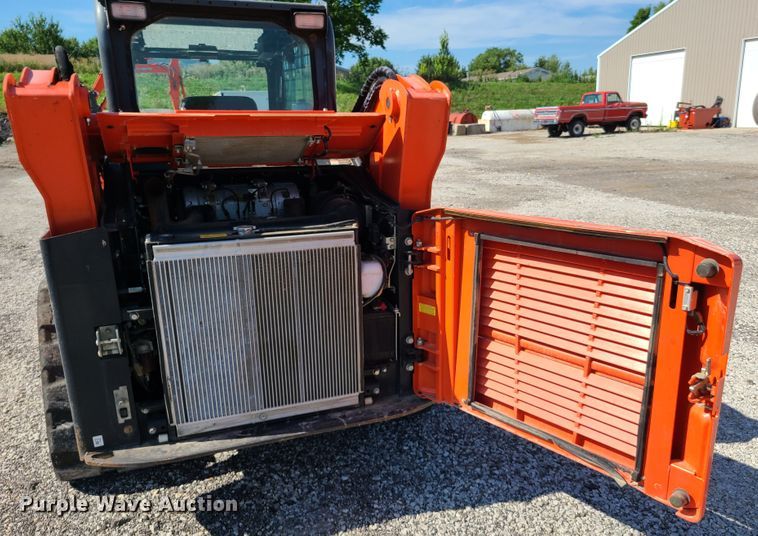 image for item GO9306 2016 Kubota SVL75-2  tracked skid steer loader