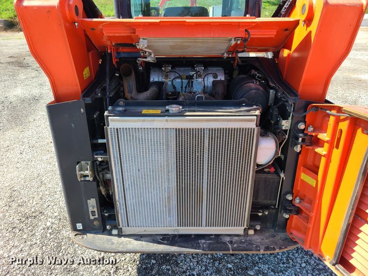 image for item GO9306 2016 Kubota SVL75-2  tracked skid steer loader