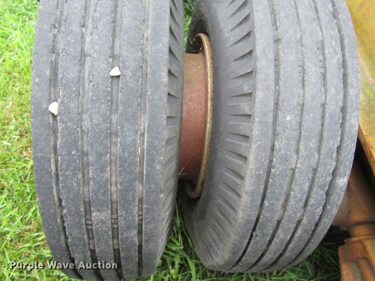 image for item GQ9039 1978 TSP CR35TXE lowboy equipment trailer