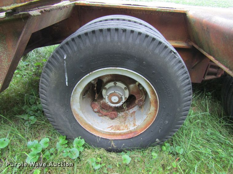 image for item GQ9039 1978 TSP CR35TXE lowboy equipment trailer