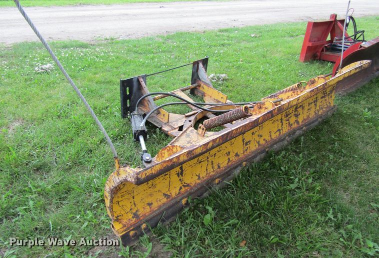 image for item GQ9043 9'W skid steer snow plow
