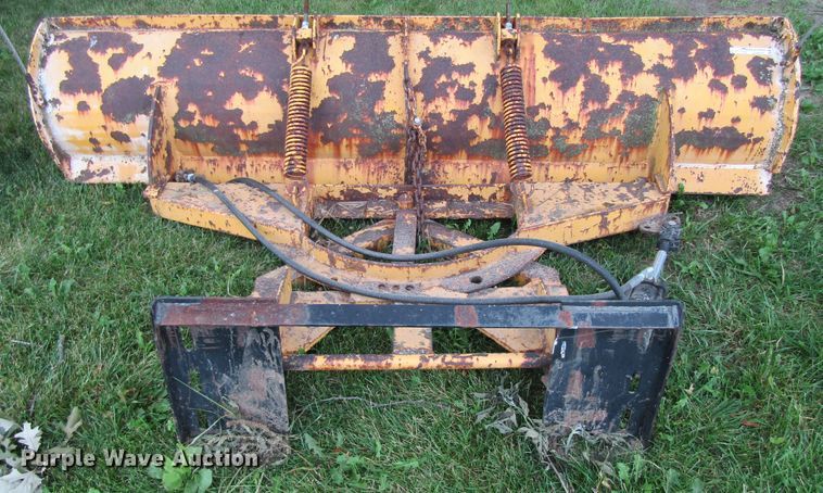 image for item GQ9043 9'W skid steer snow plow