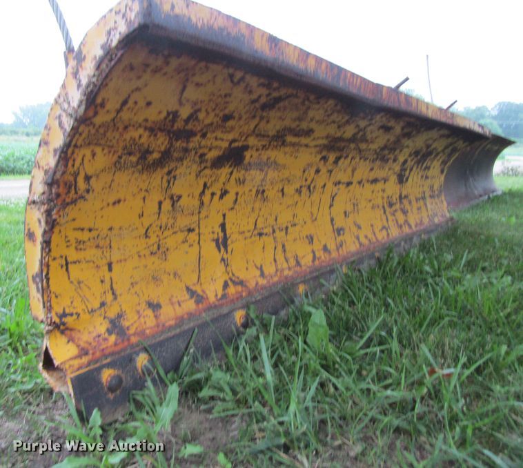 image for item GQ9043 9'W skid steer snow plow