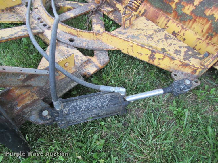 image for item GQ9043 9'W skid steer snow plow