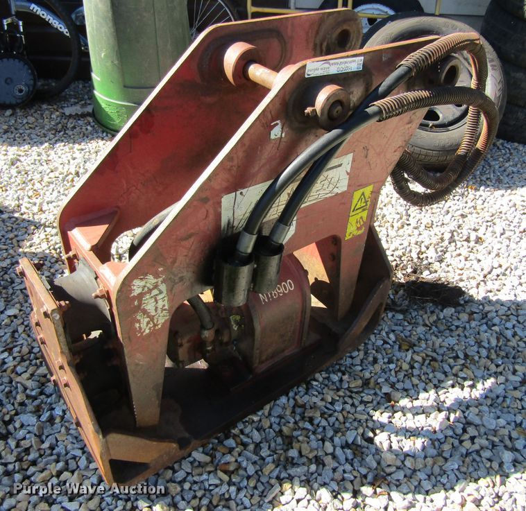 image for item GQ9051 Allied NT8900 plate compactor