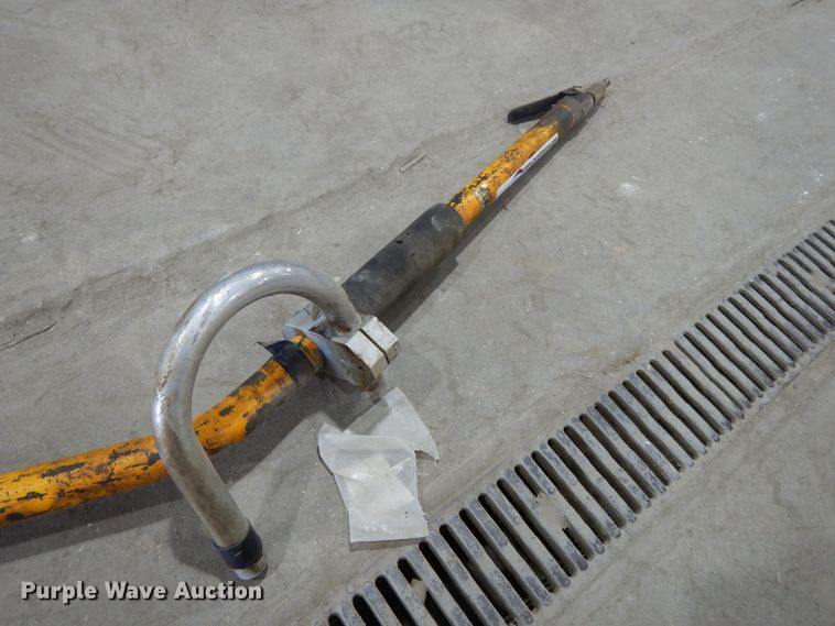 image for item GQ9732 Edco pneumatic spade