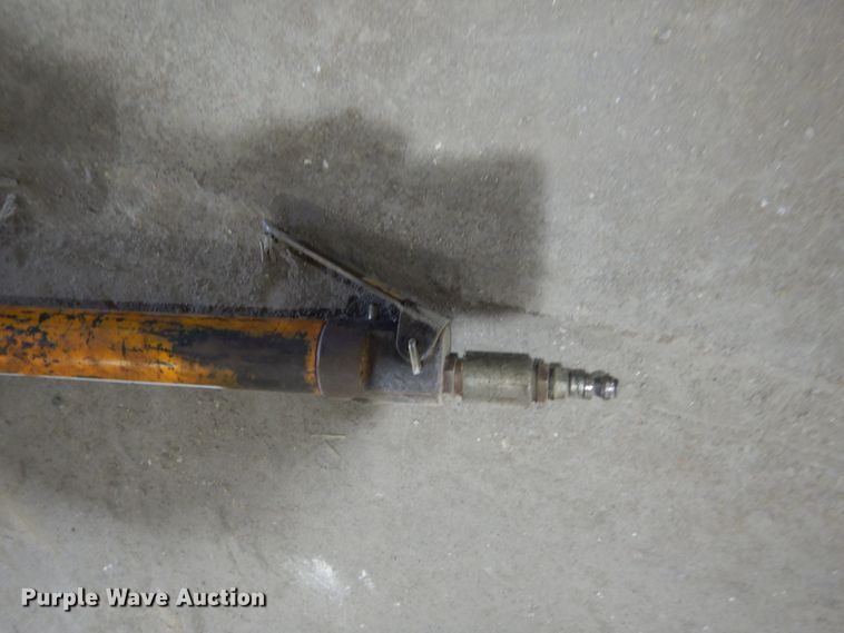 image for item GQ9732 Edco pneumatic spade