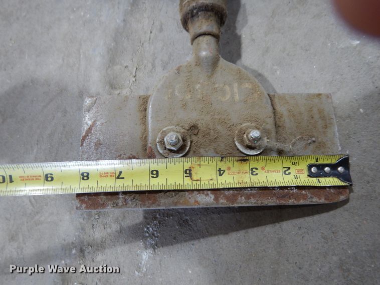 image for item GQ9732 Edco pneumatic spade