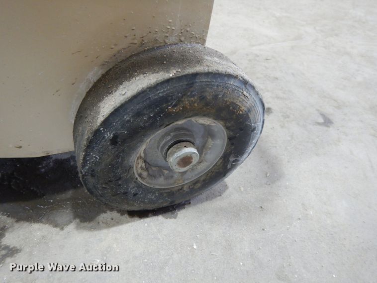 image for item GQ9733 2006 Edco TG7-5.5H disk grinder