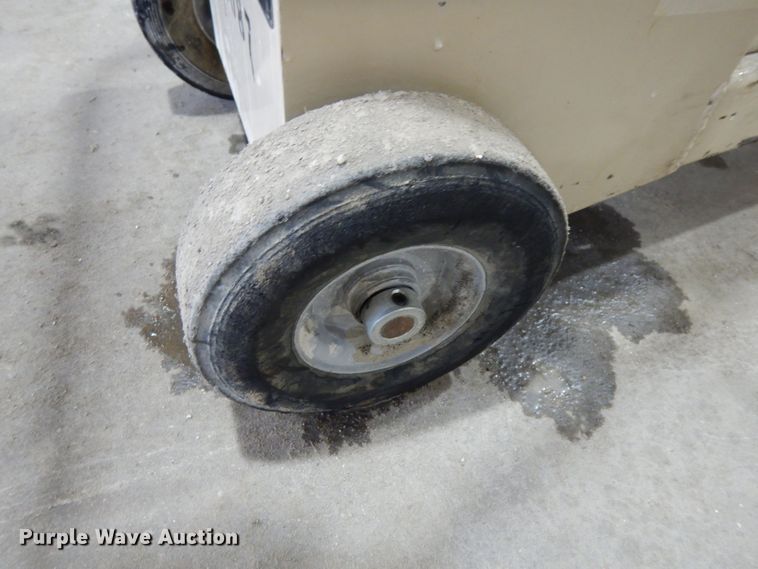 image for item GQ9733 2006 Edco TG7-5.5H disk grinder