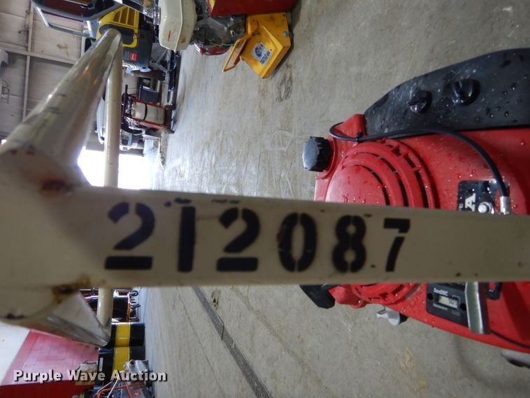 image for item GQ9733 2006 Edco TG7-5.5H disk grinder