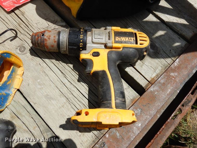 image for item GQ9738 Tools