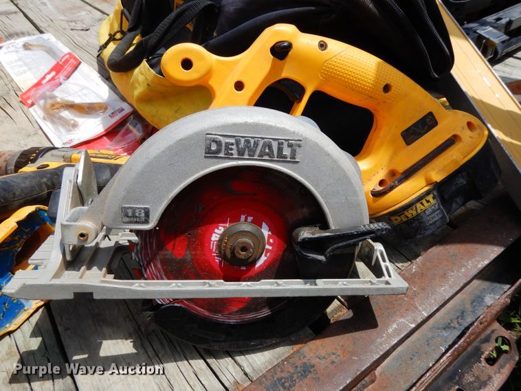 image for item GQ9738 Tools