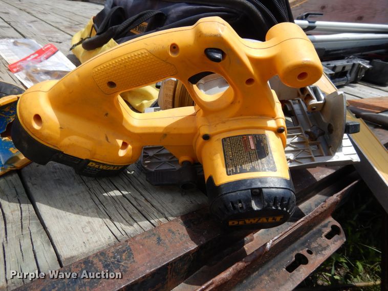 image for item GQ9738 Tools