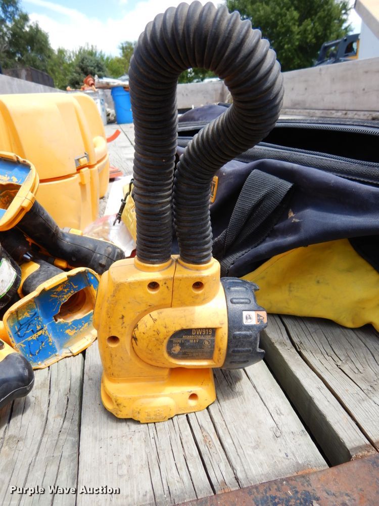 image for item GQ9738 Tools