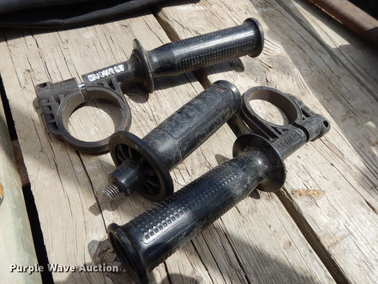 image for item GQ9738 Tools