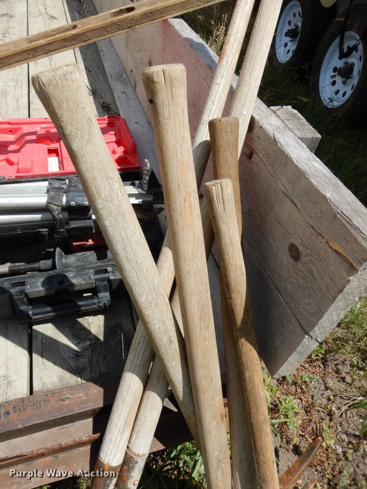 image for item GQ9738 Tools