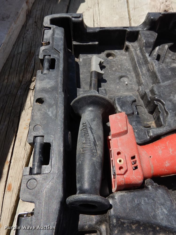 image for item GQ9738 Tools