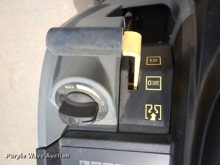 image for item GQ9739 2018 Karcher B90RR65 floor scrubber