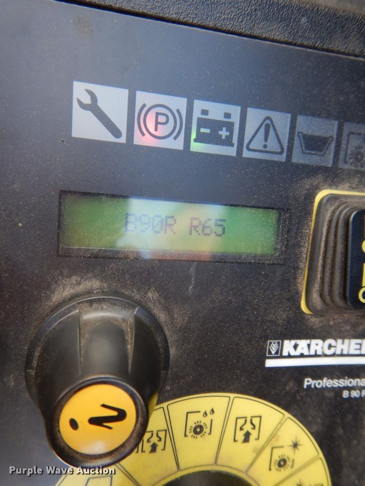 image for item GQ9739 2018 Karcher B90RR65 floor scrubber