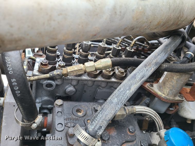 image for item GT9030 1998 Ford F800  dump truck