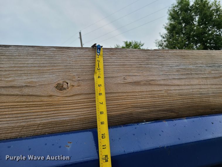 image for item GT9030 1998 Ford F800  dump truck