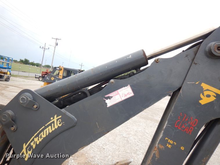 image for item GT9445 2016 Terramite T9  backhoe