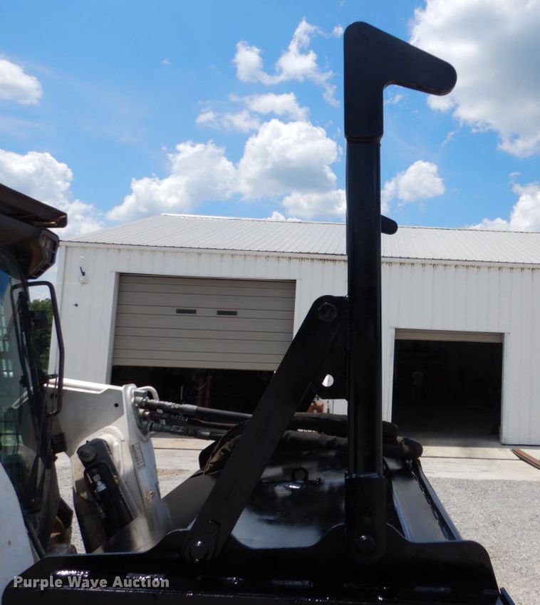 image for item GV9122 2013 Quick Attach skid steer forestry mulcher